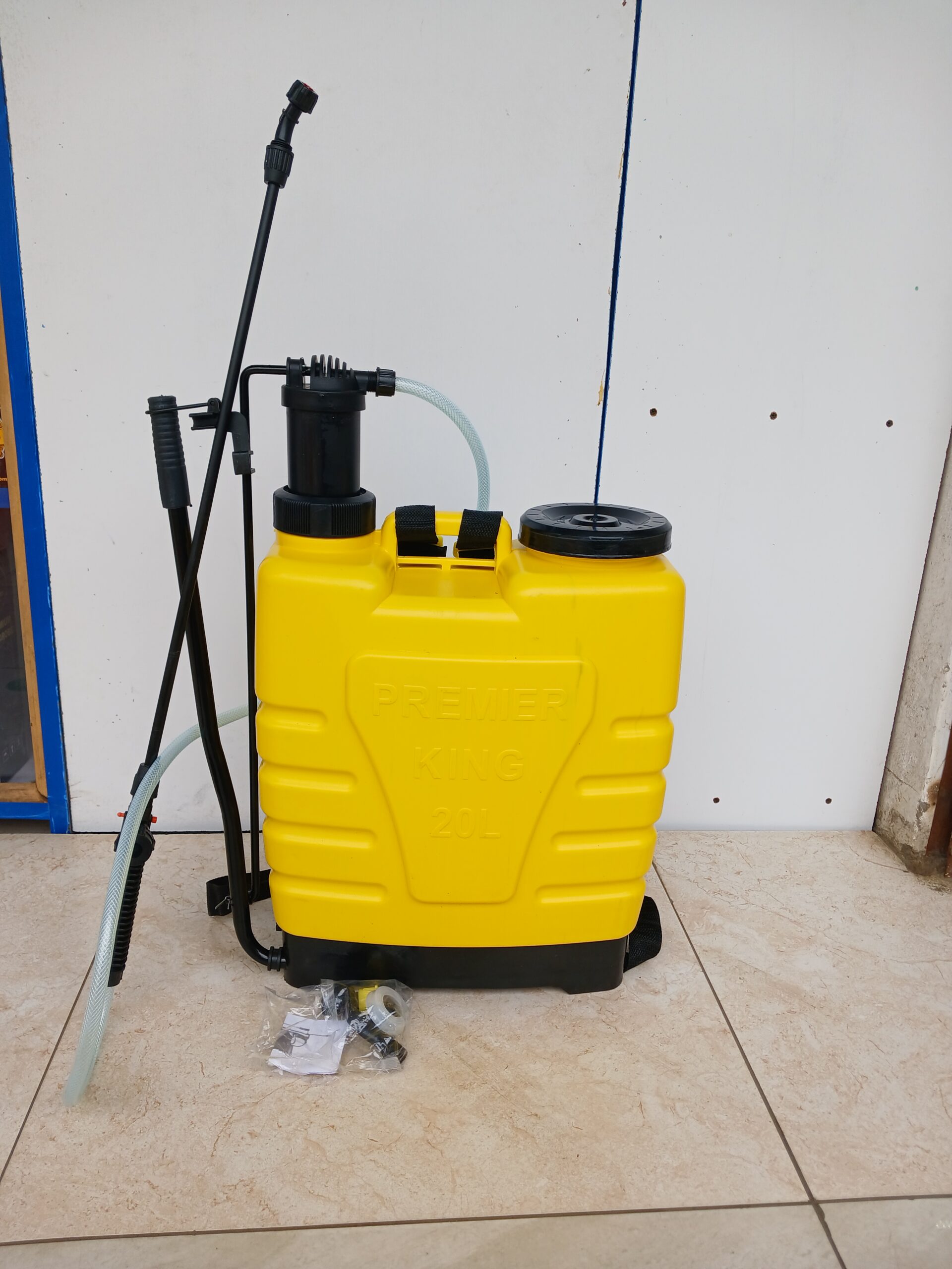 Premier King 20L manual knapsack pressure sprayer with adjustable spray lance and backpack design