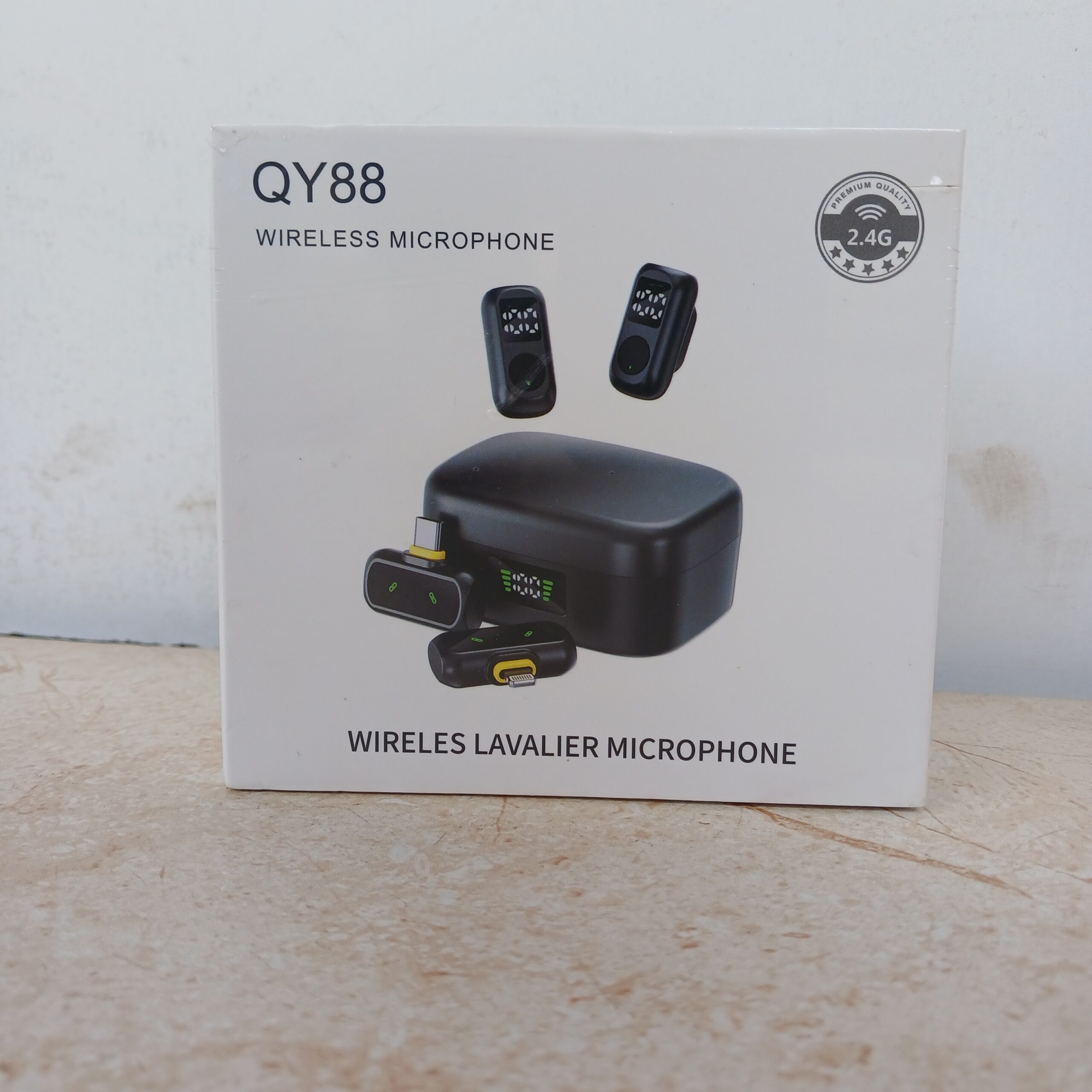 QY88 Dual Wireless Microphone