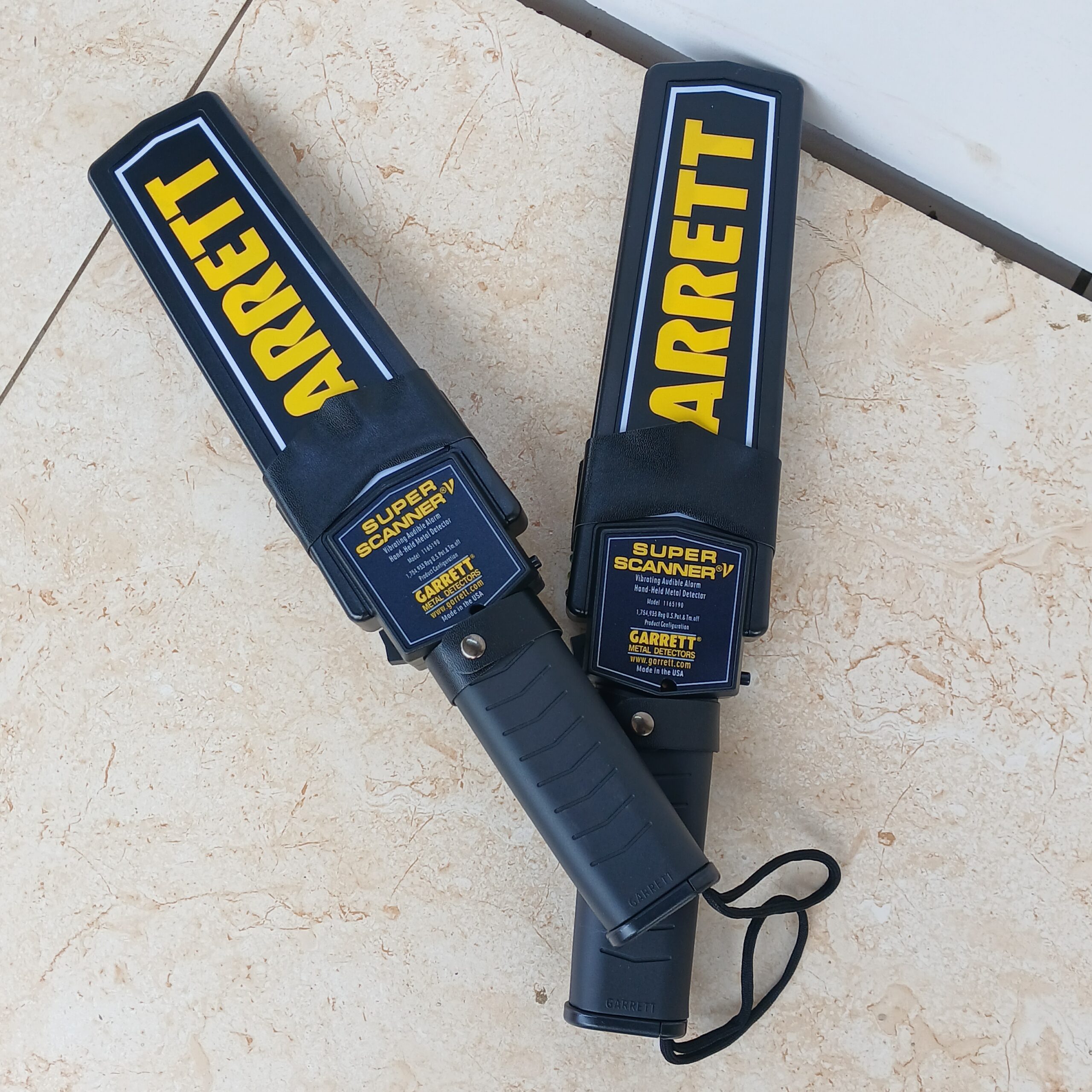 Garrett Super Scanner V Hand Held Metal Detector for Security Screening